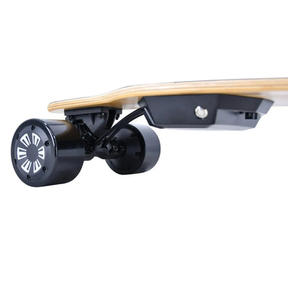 EU USA Warehouse Stock Dual Motor Electric Skateboard Popular Super Powerful Portable Long Board